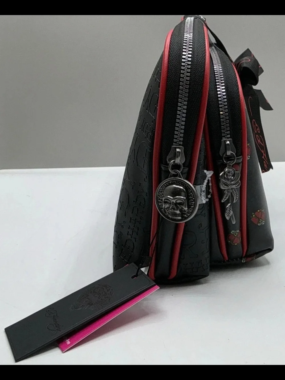 Ed Hardy Black Cosmetic Bag with Red Trim - Picture 6 of 6
